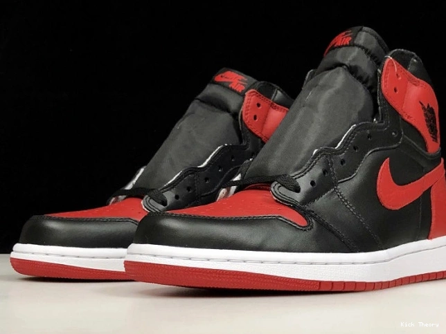 Kicked Out Shoe Store Jordan OG High Banned 555088-001 1 Air Retro 0710
